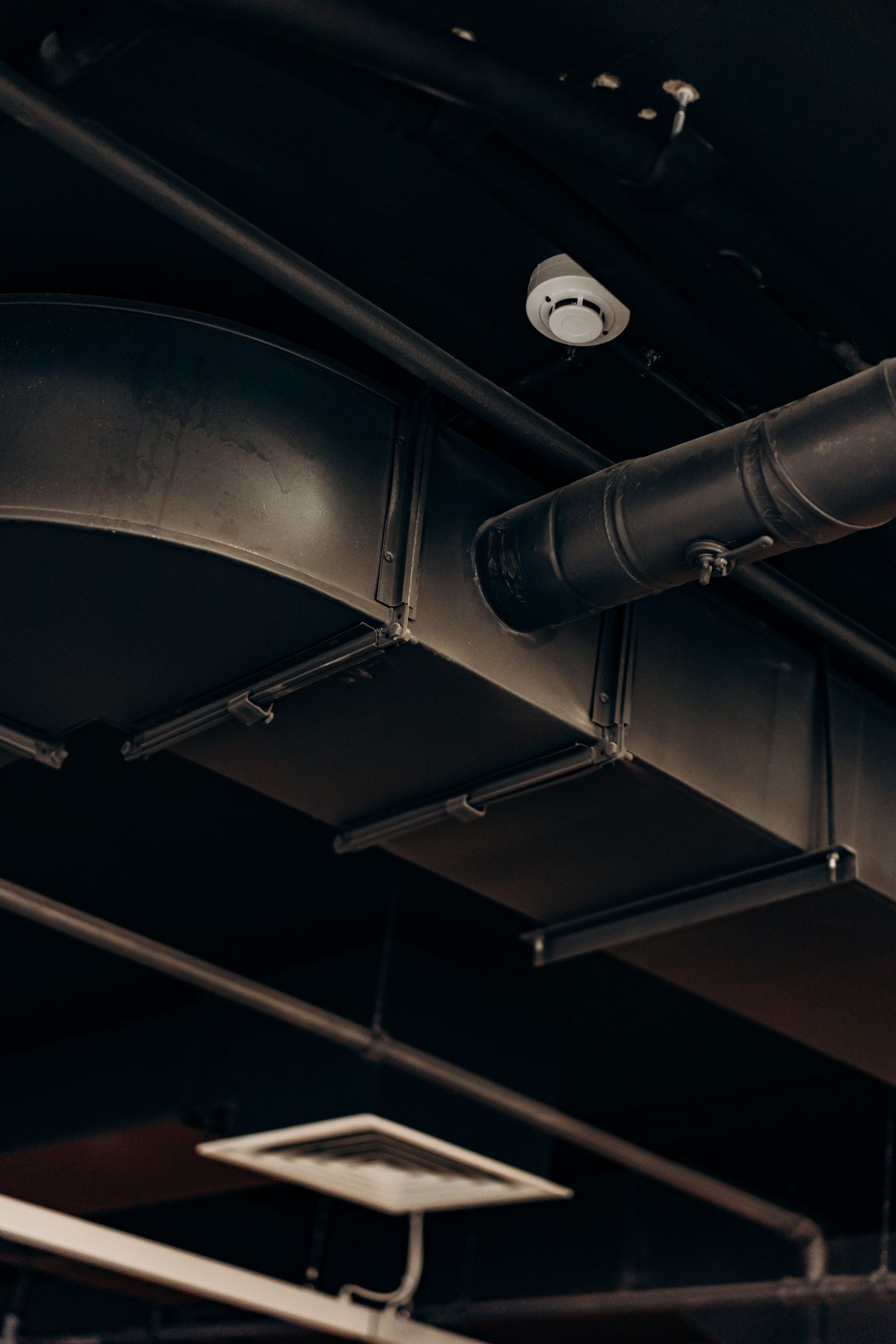 Mechanical ductwork and pipe networks